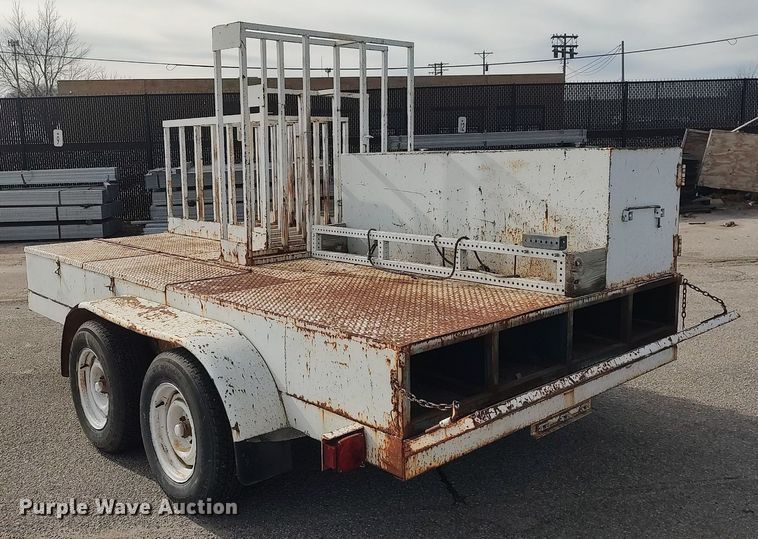 image for item DG5371 1995 Starlite  utility trailer