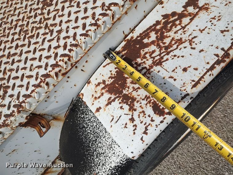 image for item DG5371 1995 Starlite  utility trailer