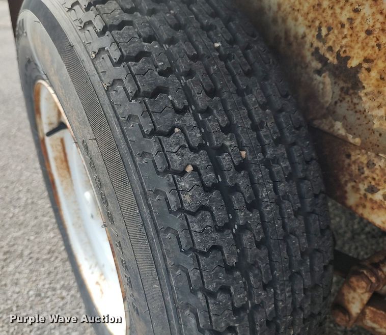 image for item DG5371 1995 Starlite  utility trailer