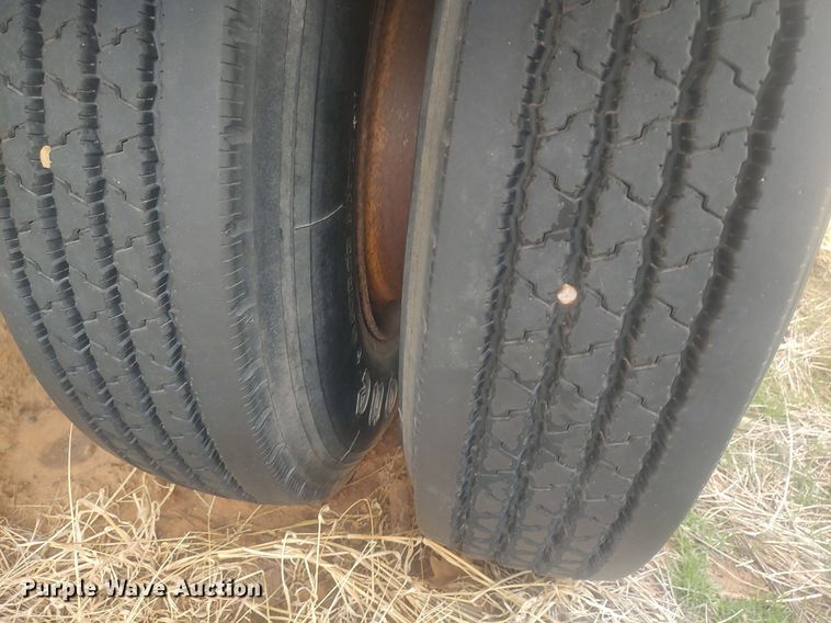 image for item DK4414 1974 Reliable  tank trailer