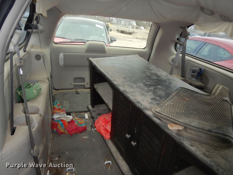 image for item DK7656 2005 Chrysler Town & Country LX  van