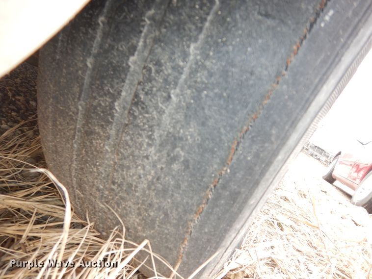 image for item DK7656 2005 Chrysler Town & Country LX  van