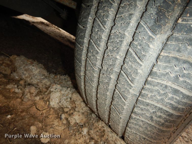 image for item DK7656 2005 Chrysler Town & Country LX  van