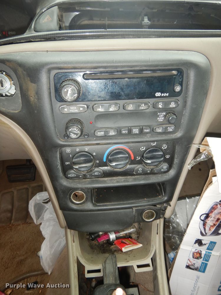 image for item DK7658 2002 Chevrolet Malibu