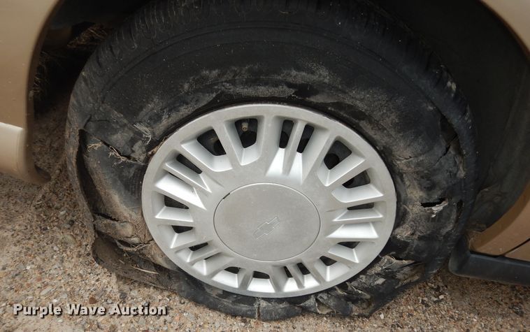 image for item DK7658 2002 Chevrolet Malibu