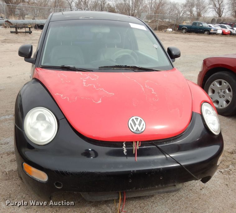 image for item DK7661 2000 Volkswagen New Beetle GLX