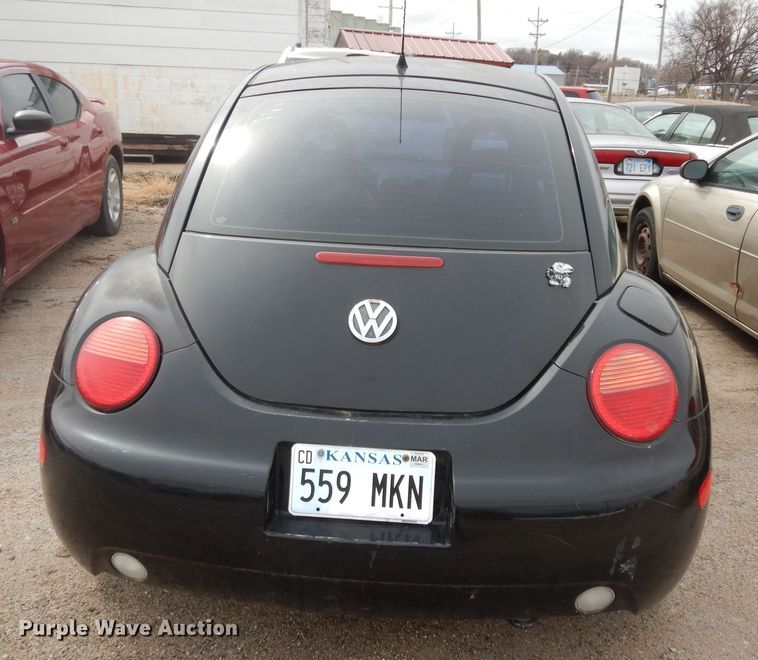 image for item DK7661 2000 Volkswagen New Beetle GLX