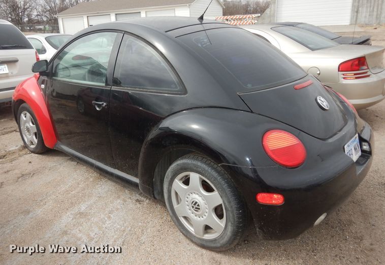 image for item DK7661 2000 Volkswagen New Beetle GLX