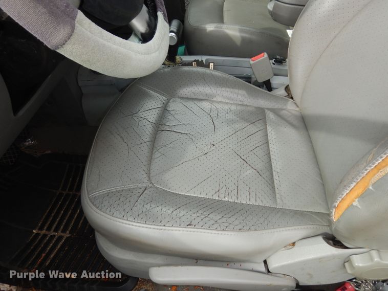 image for item DK7661 2000 Volkswagen New Beetle GLX