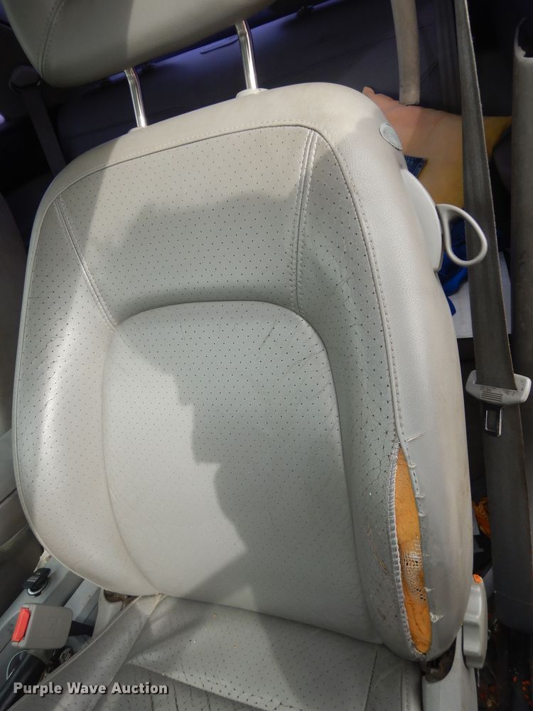 image for item DK7661 2000 Volkswagen New Beetle GLX