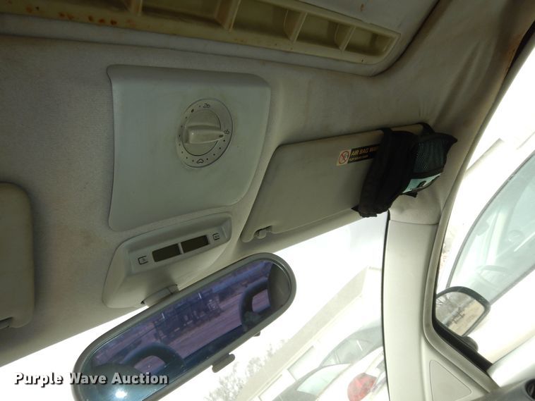 image for item DK7661 2000 Volkswagen New Beetle GLX