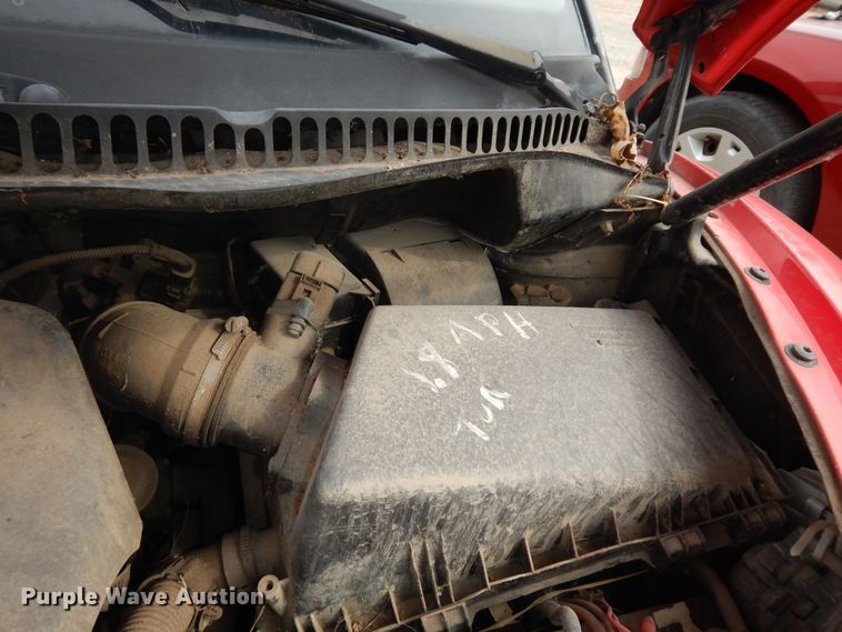 image for item DK7661 2000 Volkswagen New Beetle GLX