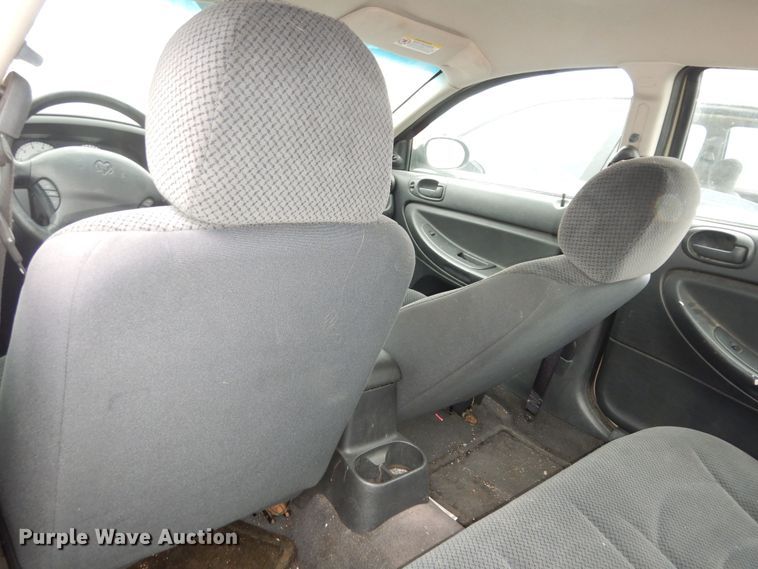 image for item DK7662 2004 Dodge Stratus SE