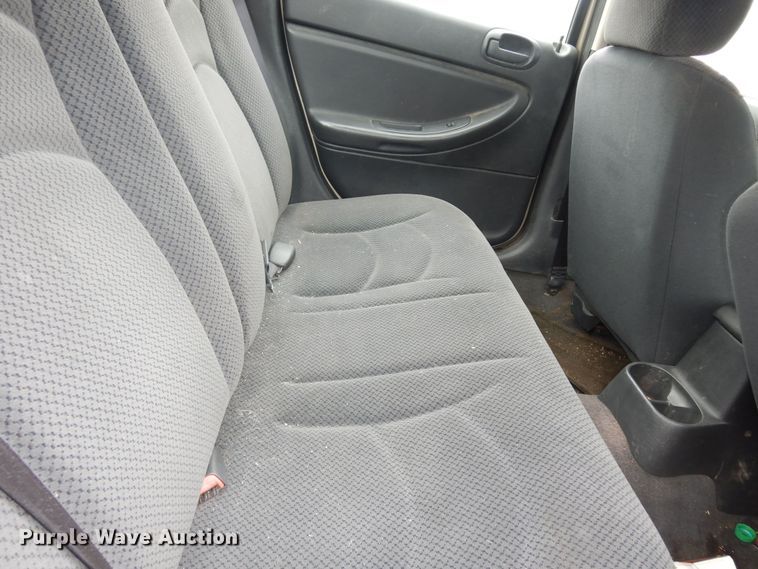 image for item DK7662 2004 Dodge Stratus SE