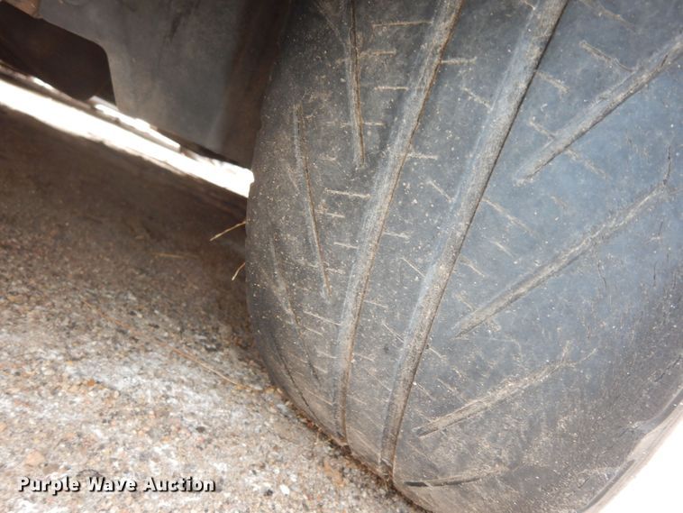 image for item DK7662 2004 Dodge Stratus SE