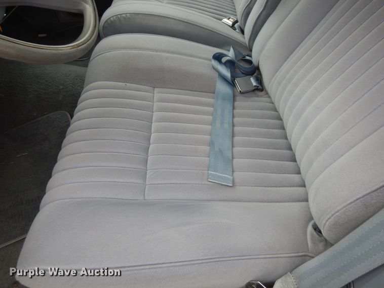 image for item DK7665 1983 Lincoln Town Car