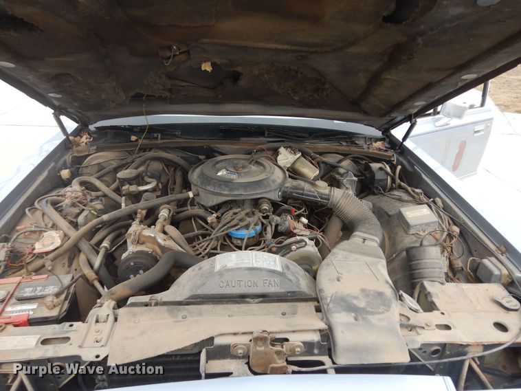 image for item DK7665 1983 Lincoln Town Car