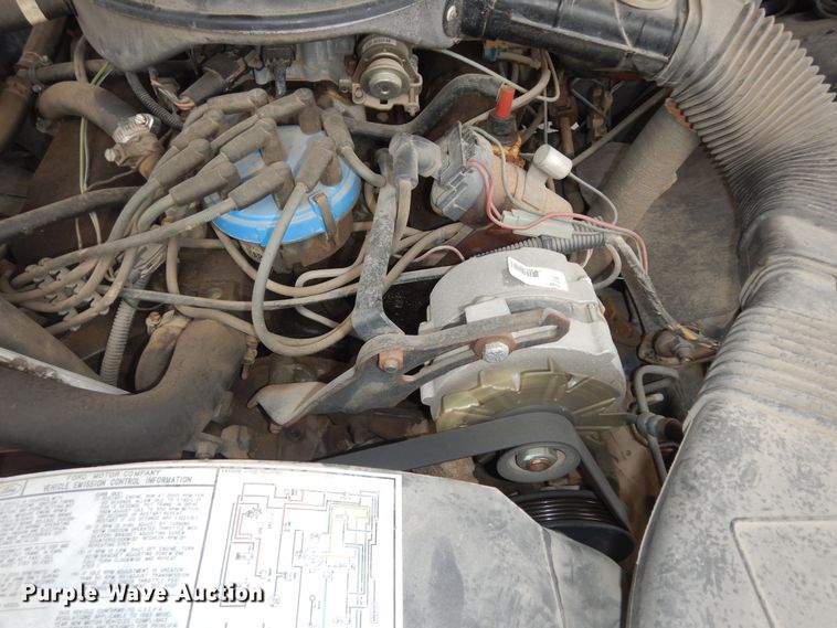 image for item DK7665 1983 Lincoln Town Car