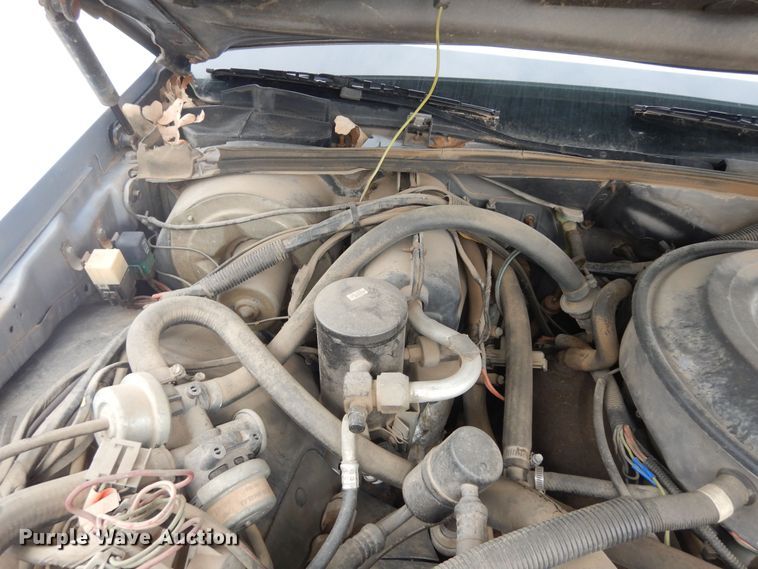 image for item DK7665 1983 Lincoln Town Car