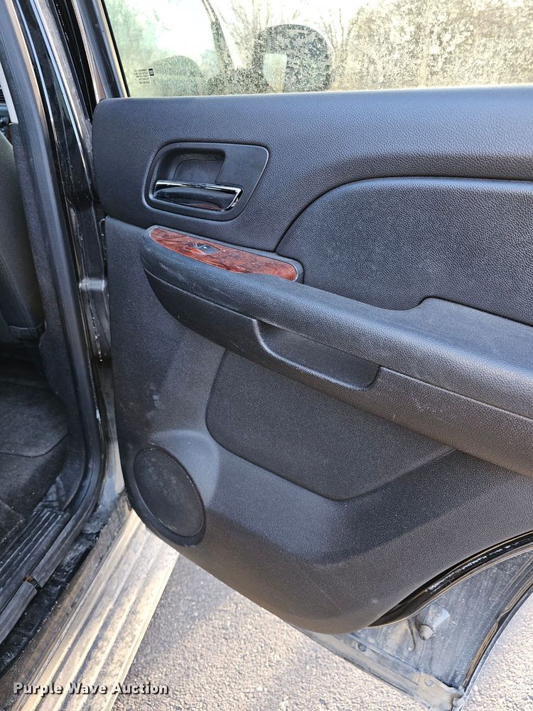 image for item DK7668 2013 Chevrolet Tahoe  SUV