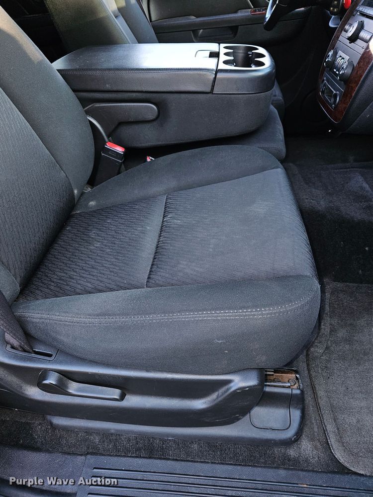 image for item DK7668 2013 Chevrolet Tahoe  SUV