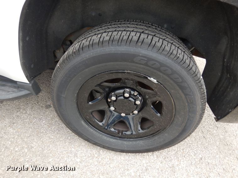 image for item DK7669 2017 Chevrolet Tahoe Police  SUV