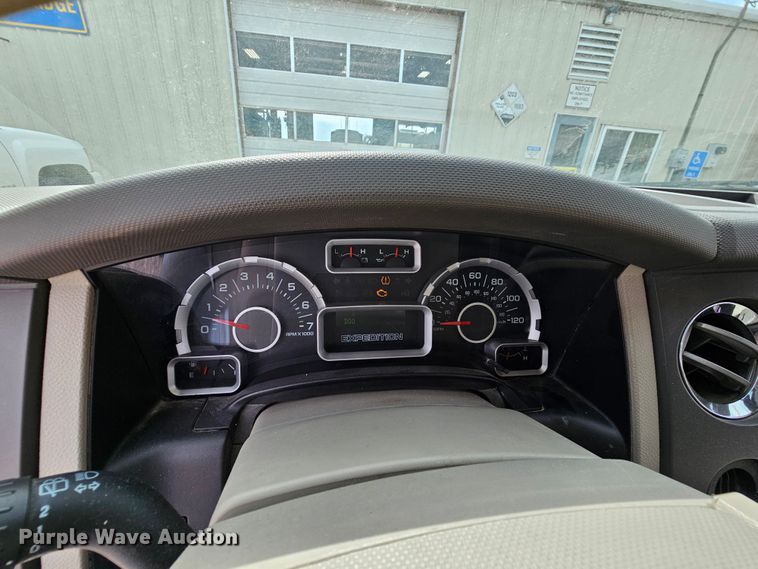 image for item DK7673 2009 Ford Expedition  SUV