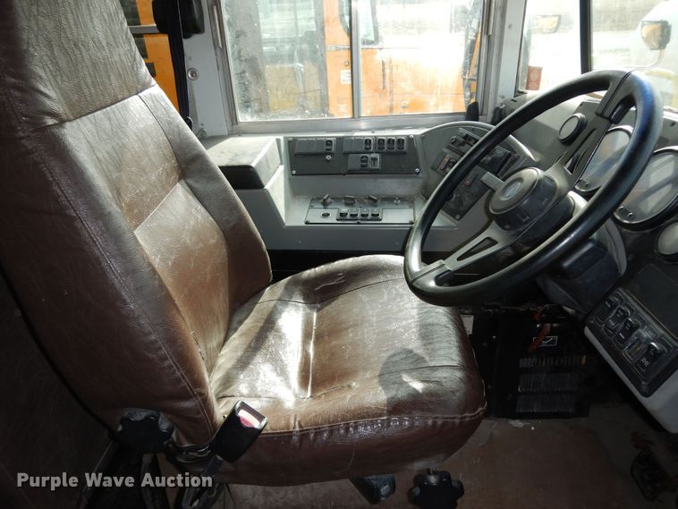 image for item DK7716 2005 Blue Bird Vision  school bus