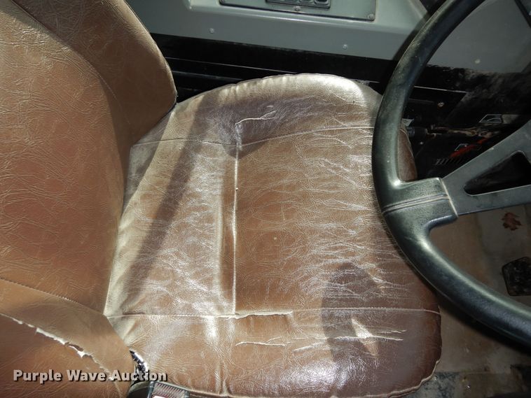 image for item DK7716 2005 Blue Bird Vision  school bus