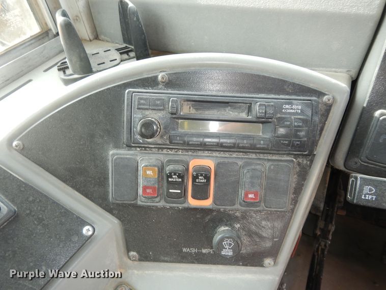 image for item DK7716 2005 Blue Bird Vision  school bus