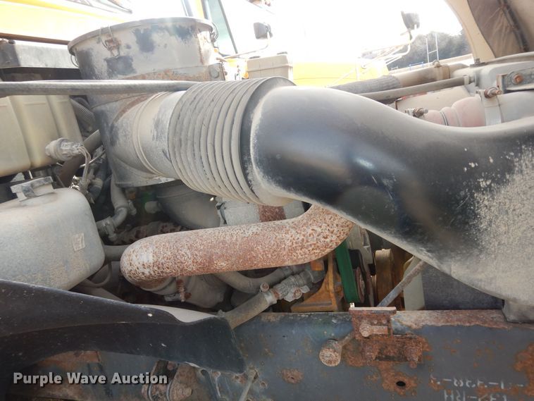 image for item DK7716 2005 Blue Bird Vision  school bus