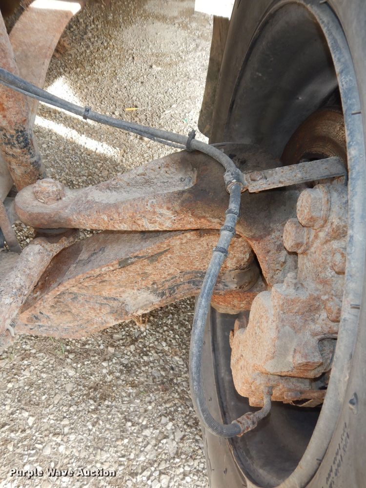 image for item DK7716 2005 Blue Bird Vision  school bus