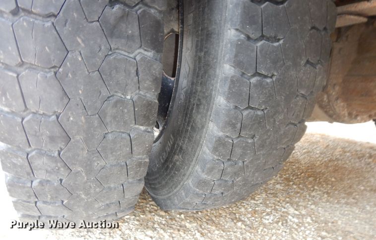 image for item DK7716 2005 Blue Bird Vision  school bus