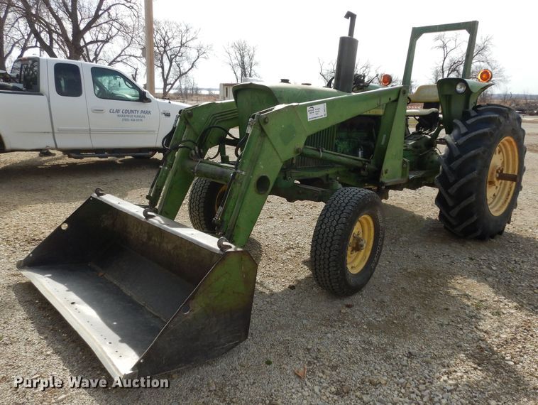 image for item DK7717 1975 John Deere 2030  tractor