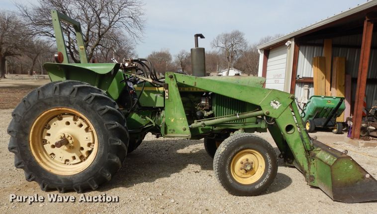 image for item DK7717 1975 John Deere 2030  tractor