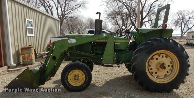 image for item DK7717 1975 John Deere 2030  tractor