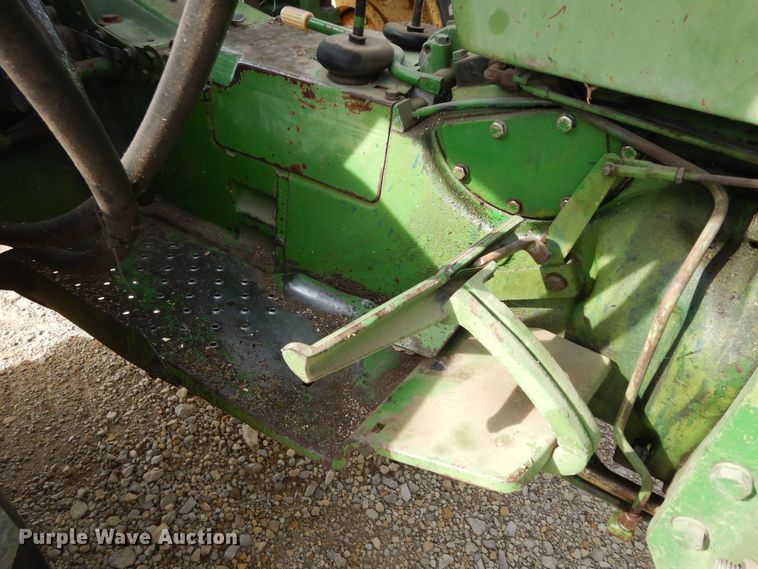 image for item DK7717 1975 John Deere 2030  tractor