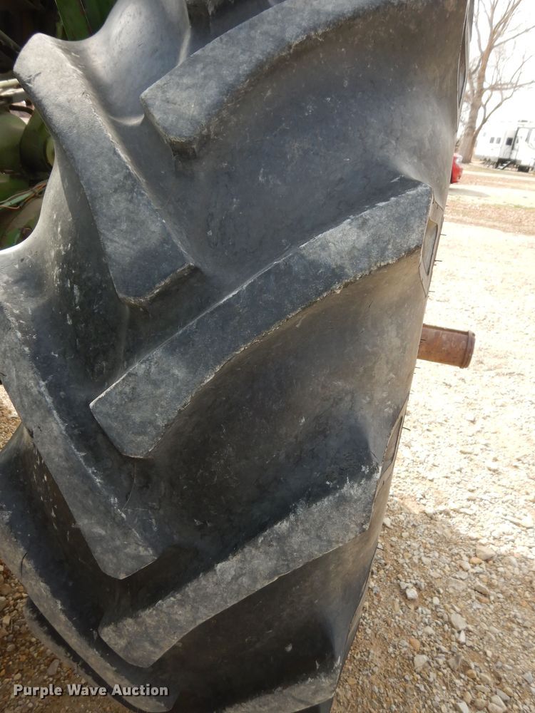 image for item DK7717 1975 John Deere 2030  tractor