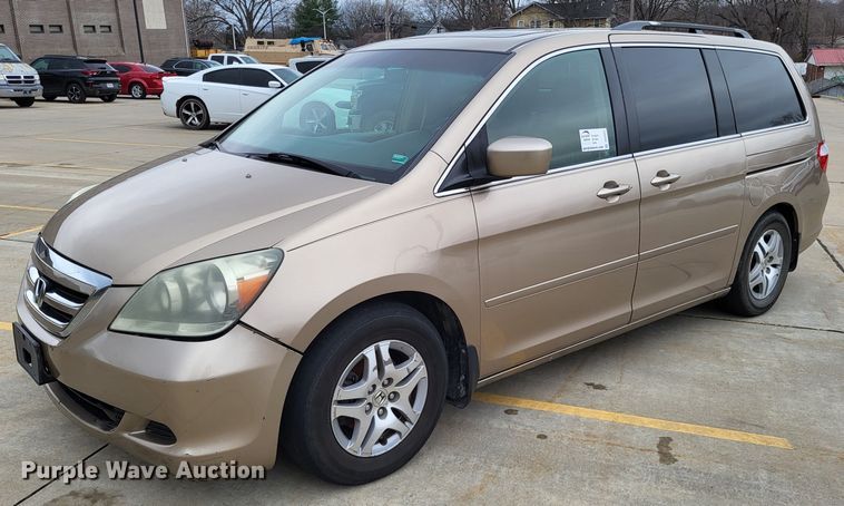 image for item DO3597 2006 Honda Odyssey  van