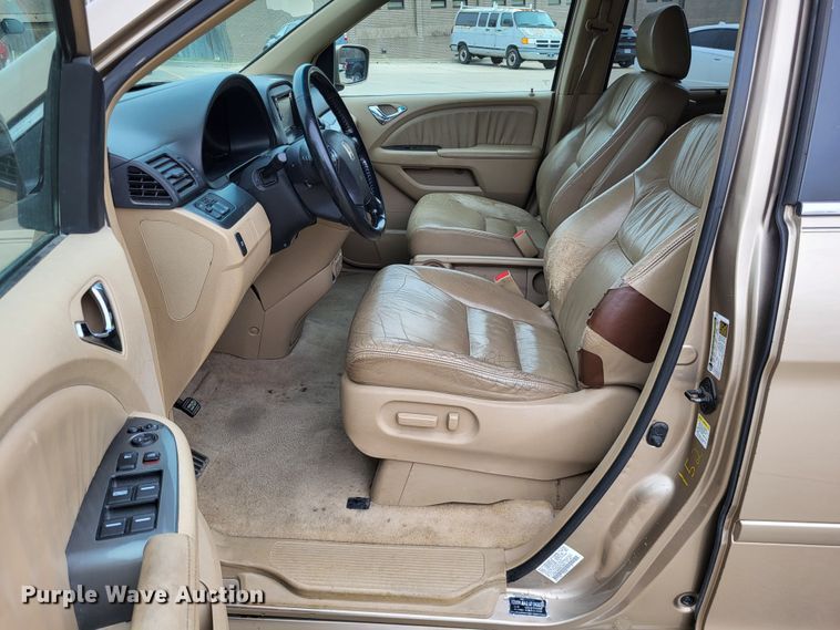 image for item DO3597 2006 Honda Odyssey  van