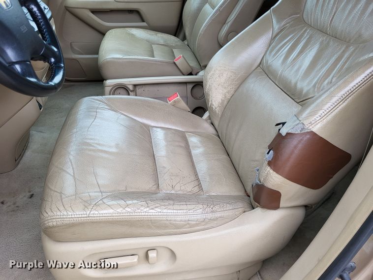 image for item DO3597 2006 Honda Odyssey  van