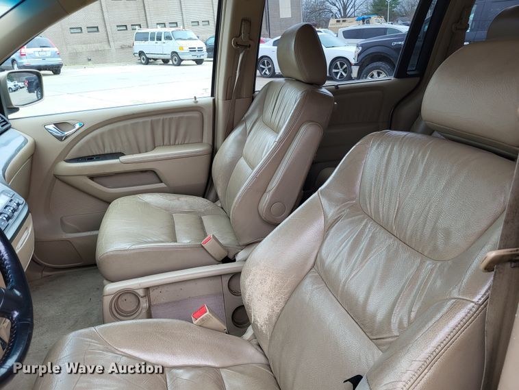 image for item DO3597 2006 Honda Odyssey  van