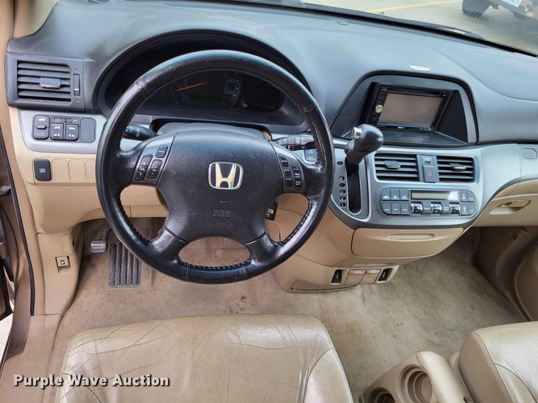 image for item DO3597 2006 Honda Odyssey  van