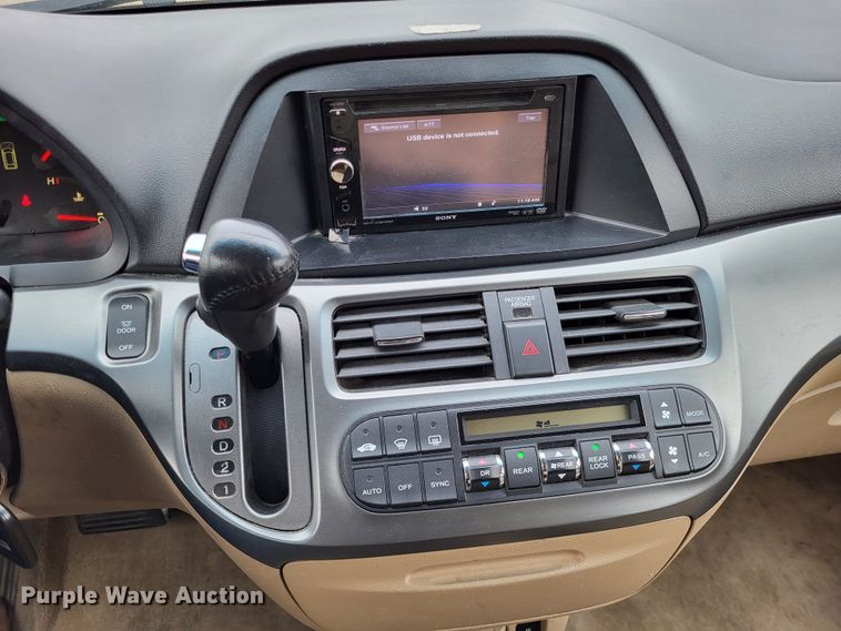 image for item DO3597 2006 Honda Odyssey  van