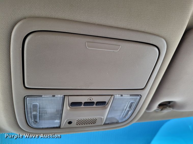 image for item DO3597 2006 Honda Odyssey  van