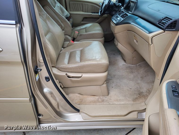 image for item DO3597 2006 Honda Odyssey  van