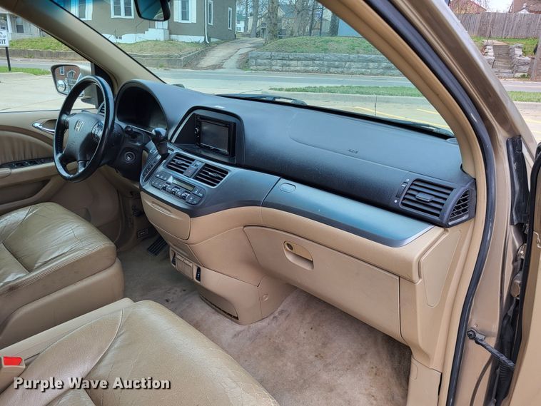 image for item DO3597 2006 Honda Odyssey  van