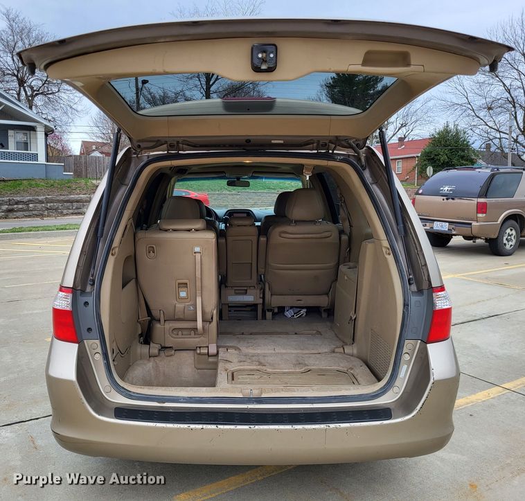 image for item DO3597 2006 Honda Odyssey  van
