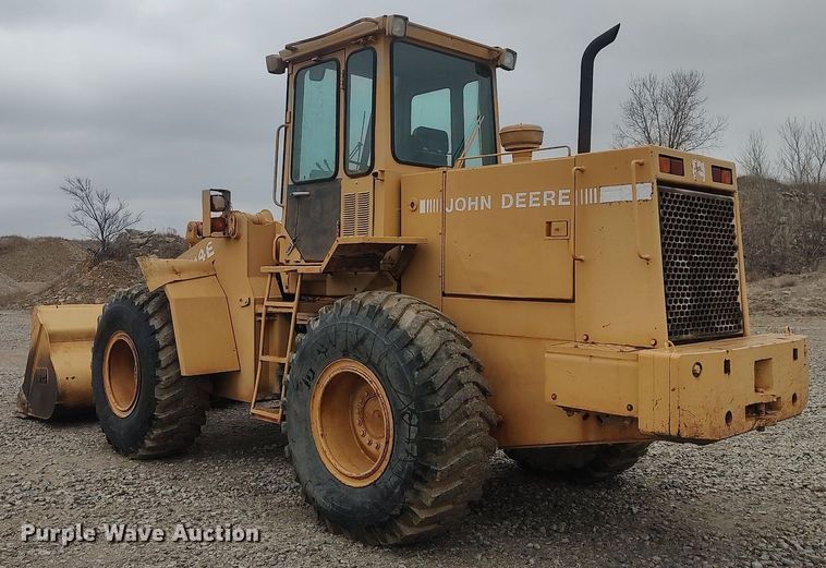 image for item DO3835 1987 John Deere 544E  wheel loader