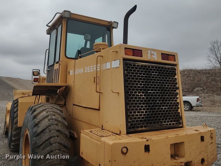 image for item DO3835 1987 John Deere 544E  wheel loader